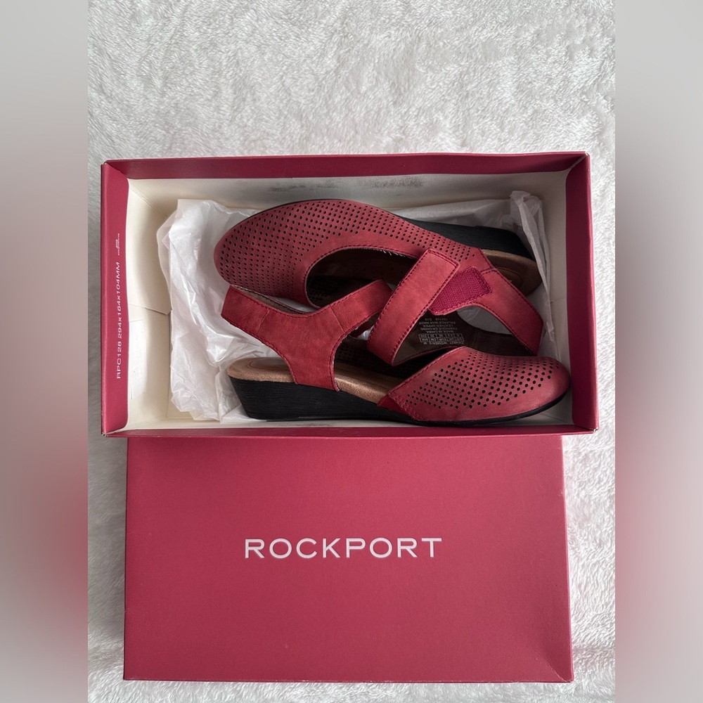 Cobb Hill by Rockport Judson Perforated Slingback Wedge Color Red size 6m